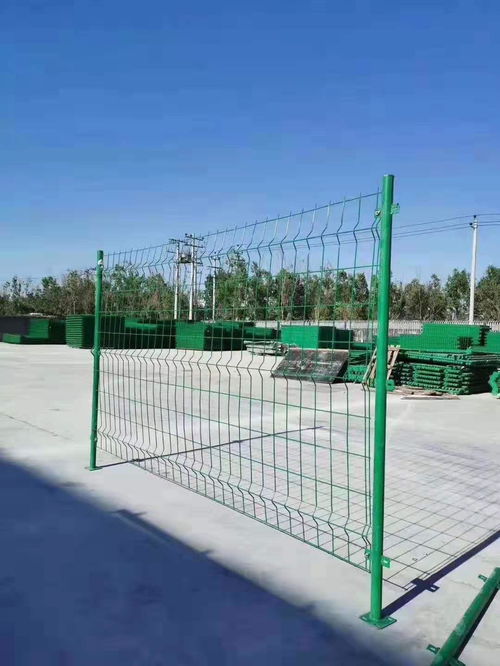 安平縣梁旭金屬絲網(wǎng)制品廠 高碳錳鐵在金屬絲網(wǎng)生產(chǎn)中的應(yīng)用與優(yōu)勢